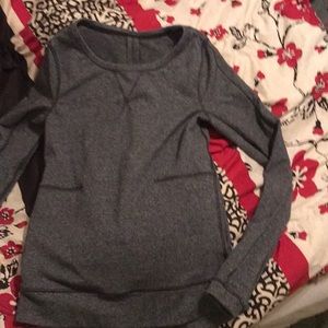 Lululemon top size 2. Great condition